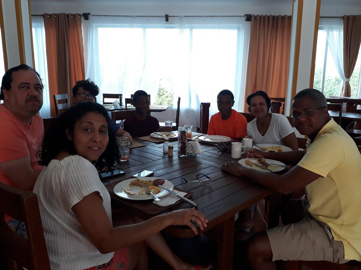 Figaro Hotel Samana Ngoại thất bức ảnh